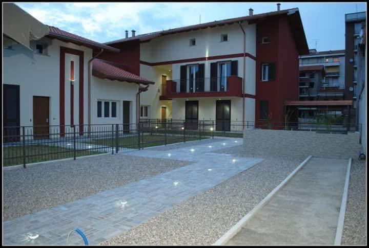 B&B Nearby Malpensa Samarate Exterior photo